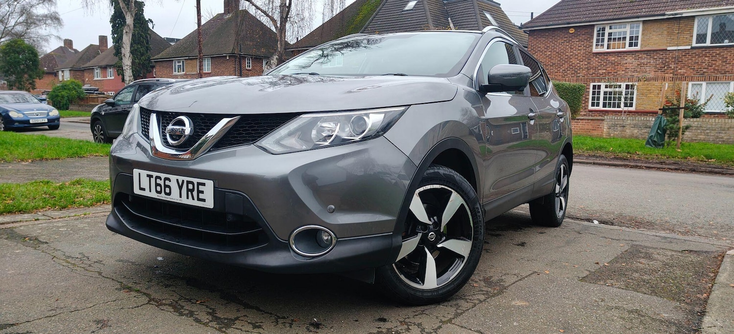 Used Nissan Qashqai 2016 for sale - 77120382: Photo 2