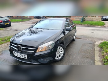 Used Mercedes-Benz A-Class 2014 for sale - 77496806: Photo