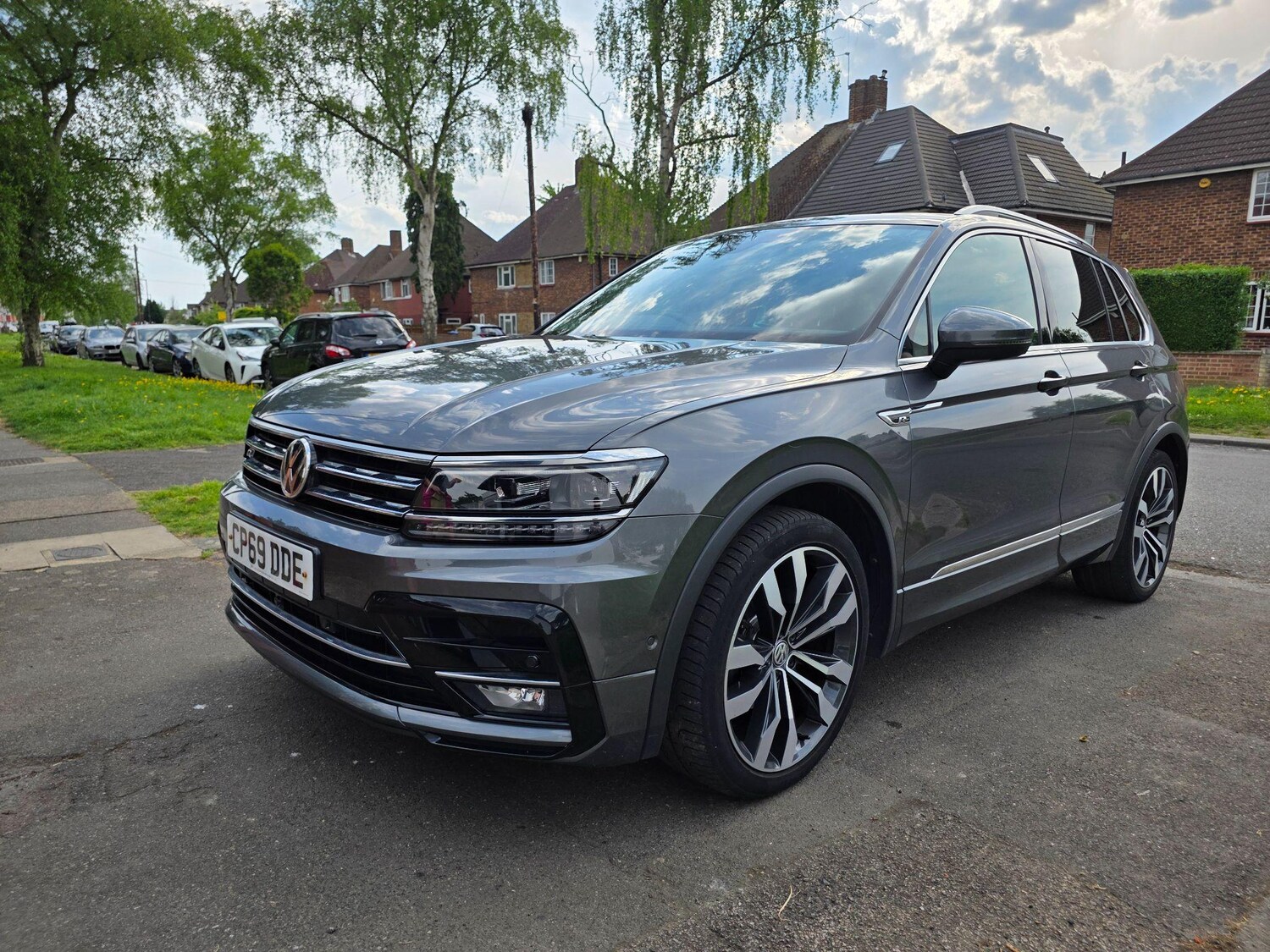Used Volkswagen Tiguan for sale - 77242846: Photo 11