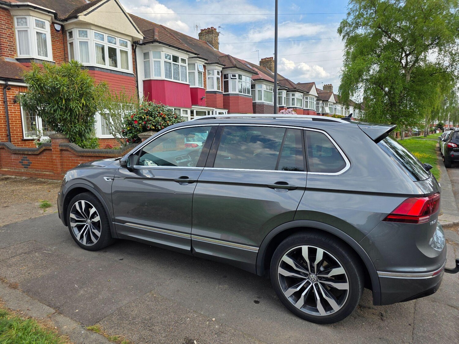 Used Volkswagen Tiguan for sale - 77242846: Photo 14