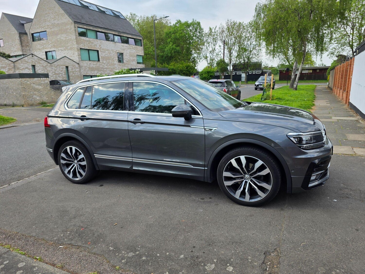 Used Volkswagen Tiguan for sale - 77242846: Photo 16