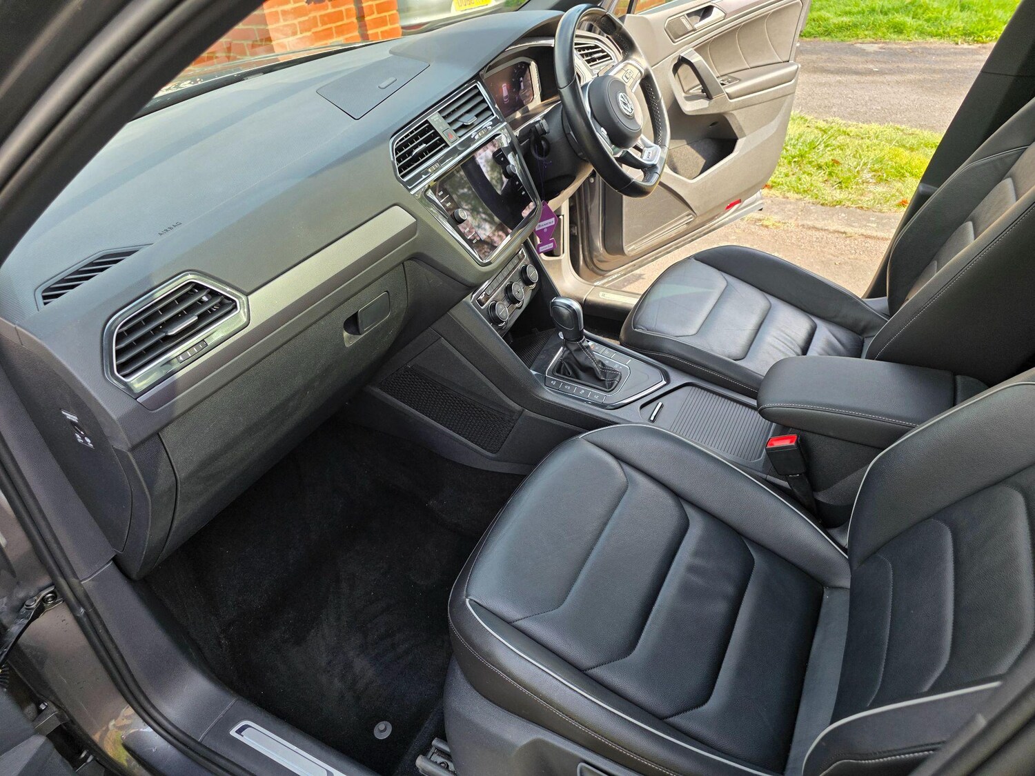 Used Volkswagen Tiguan for sale - 77242846: Photo 25