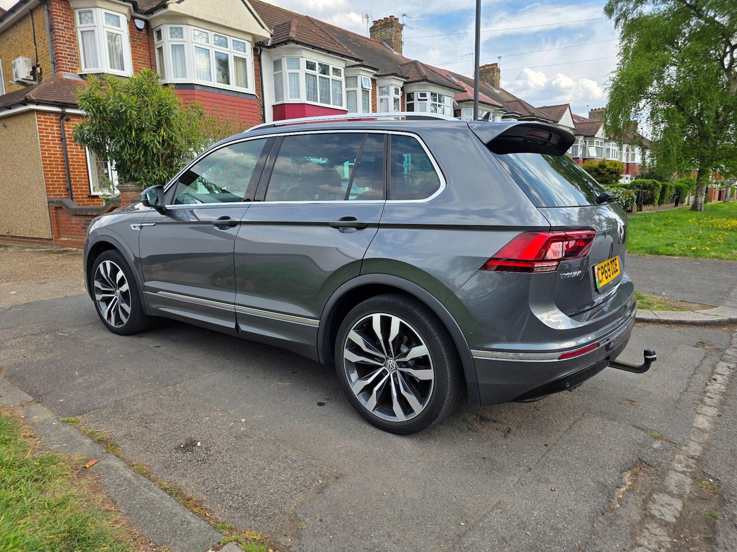 Used Volkswagen Tiguan for sale - 77242846: Photo 5