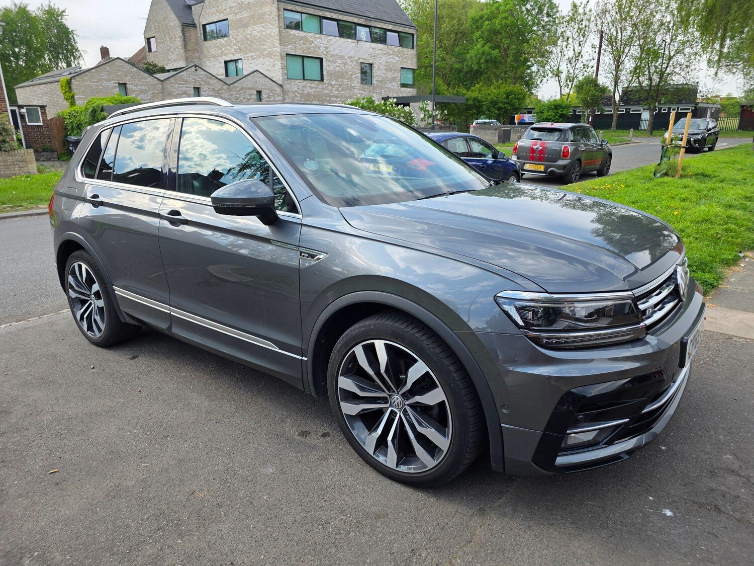 Used Volkswagen Tiguan for sale - 77242846: Photo 8