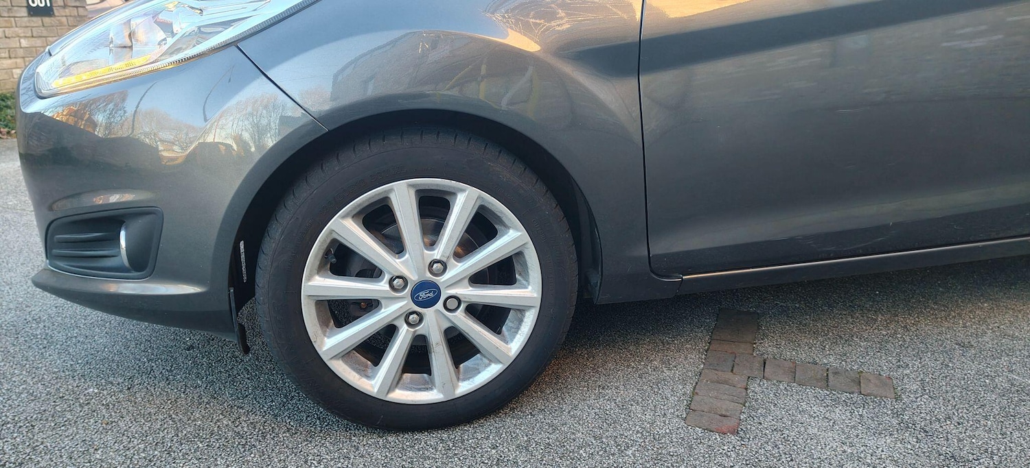 Used Ford Fiesta 2016 for sale - 77130804: Photo 33