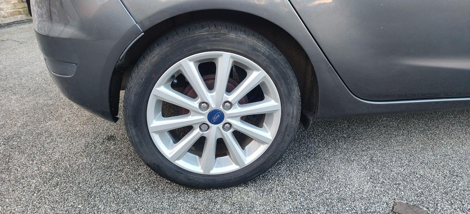 Used Ford Fiesta 2016 for sale - 77130804: Photo 35