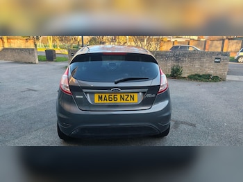 Used Ford Fiesta 2016 for sale - 77130804: Photo