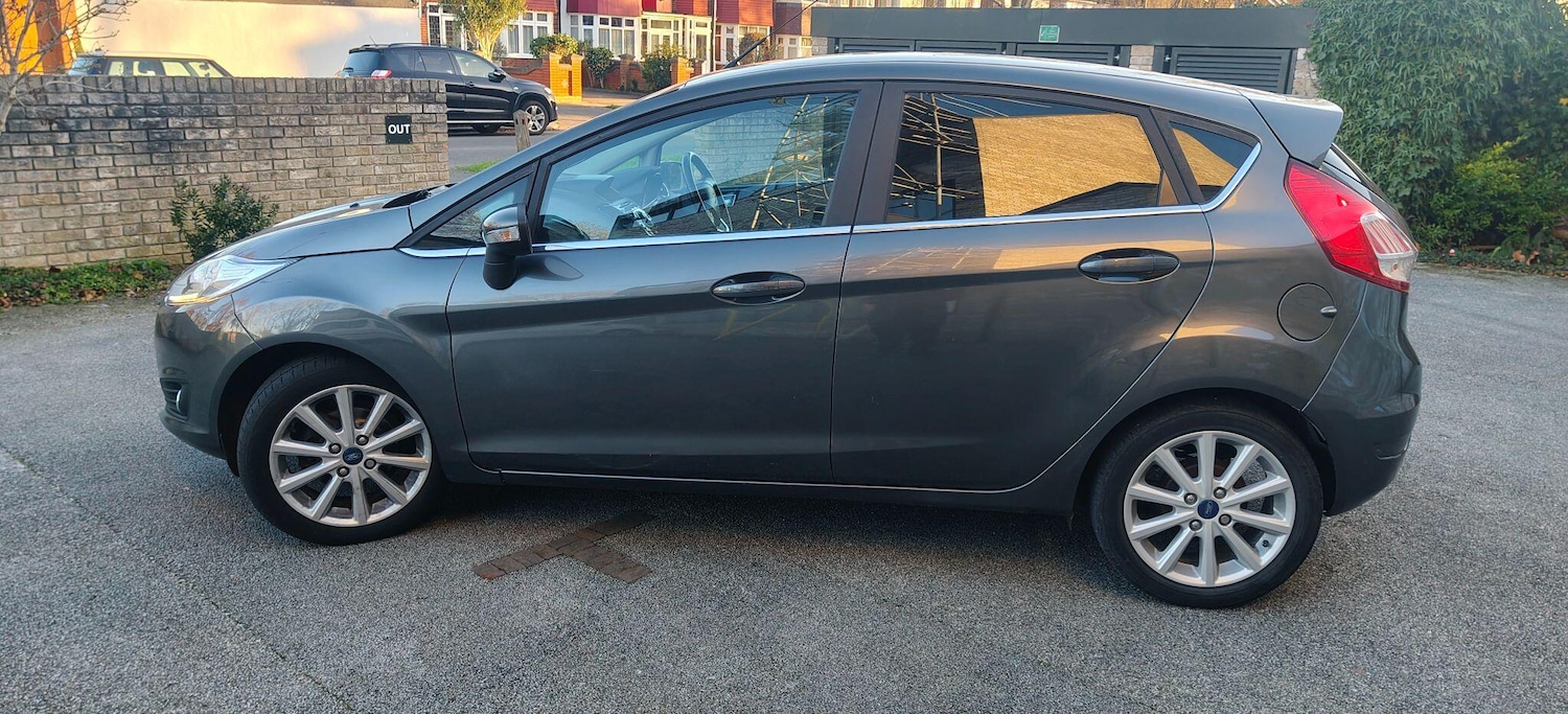 Used Ford Fiesta 2016 for sale - 77130804: Photo 8