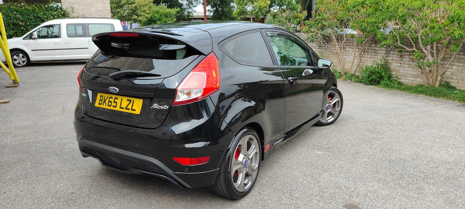 Used Ford Fiesta 2015 for sale - 77120384: Photo 13