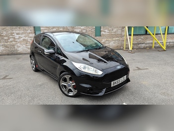 Used Ford Fiesta 2015 for sale - 77120384: Photo