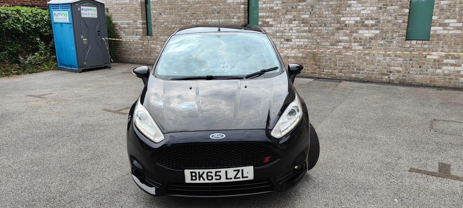 Used Ford Fiesta 2015 for sale - 77120384: Photo 5