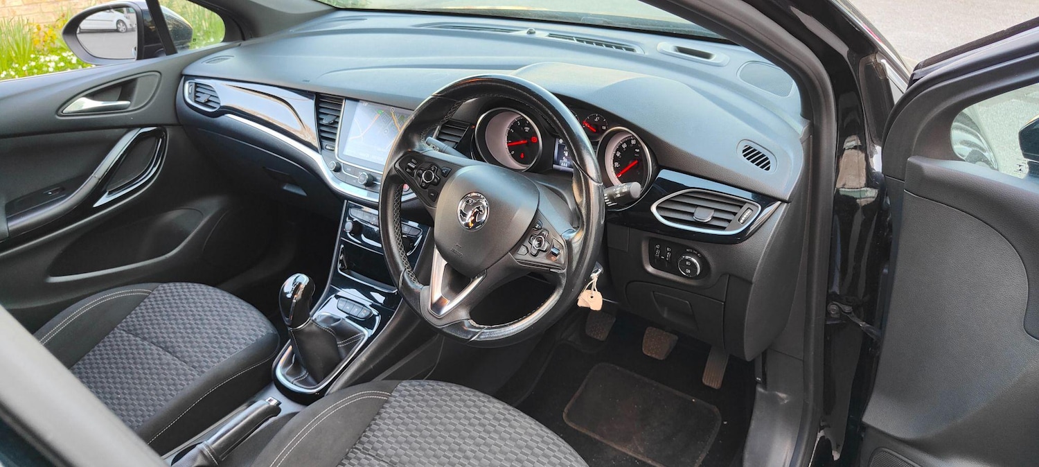 Used Vauxhall Astra 2017 for sale - 77120825: Photo 15