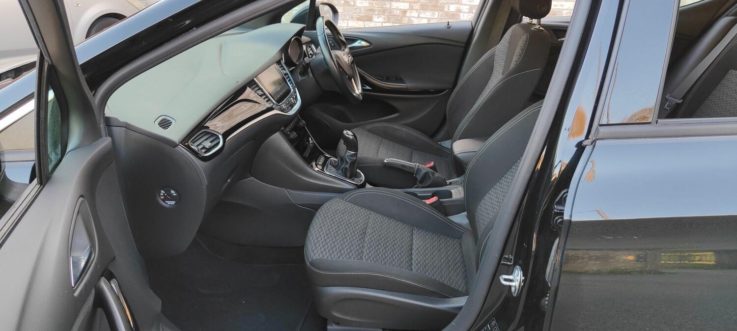 Used Vauxhall Astra 2017 for sale - 77120825: Photo 30