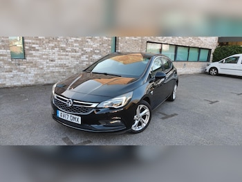 Used Vauxhall Astra 2017 for sale - 77120825: Photo