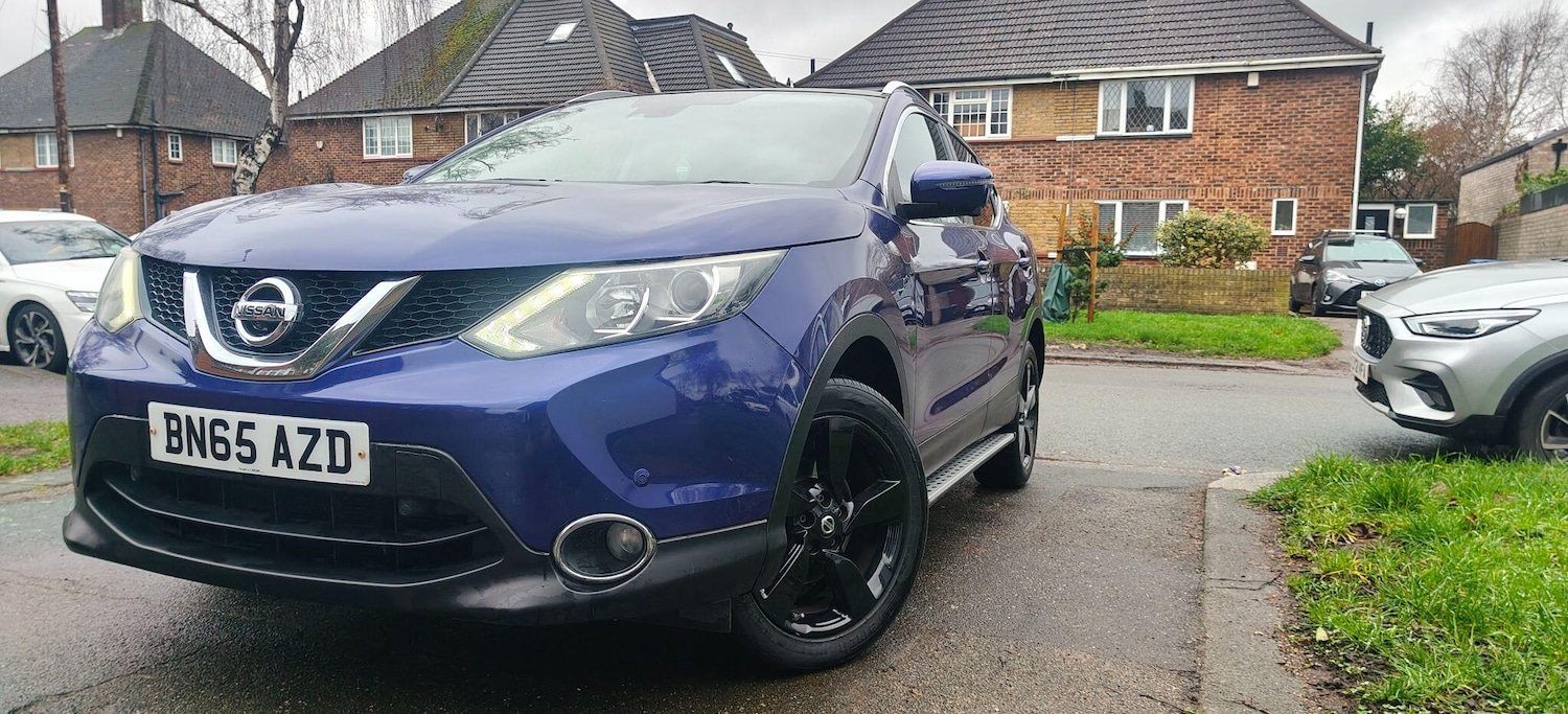 Used Nissan Qashqai 2015 for sale - 77478835: Photo 2