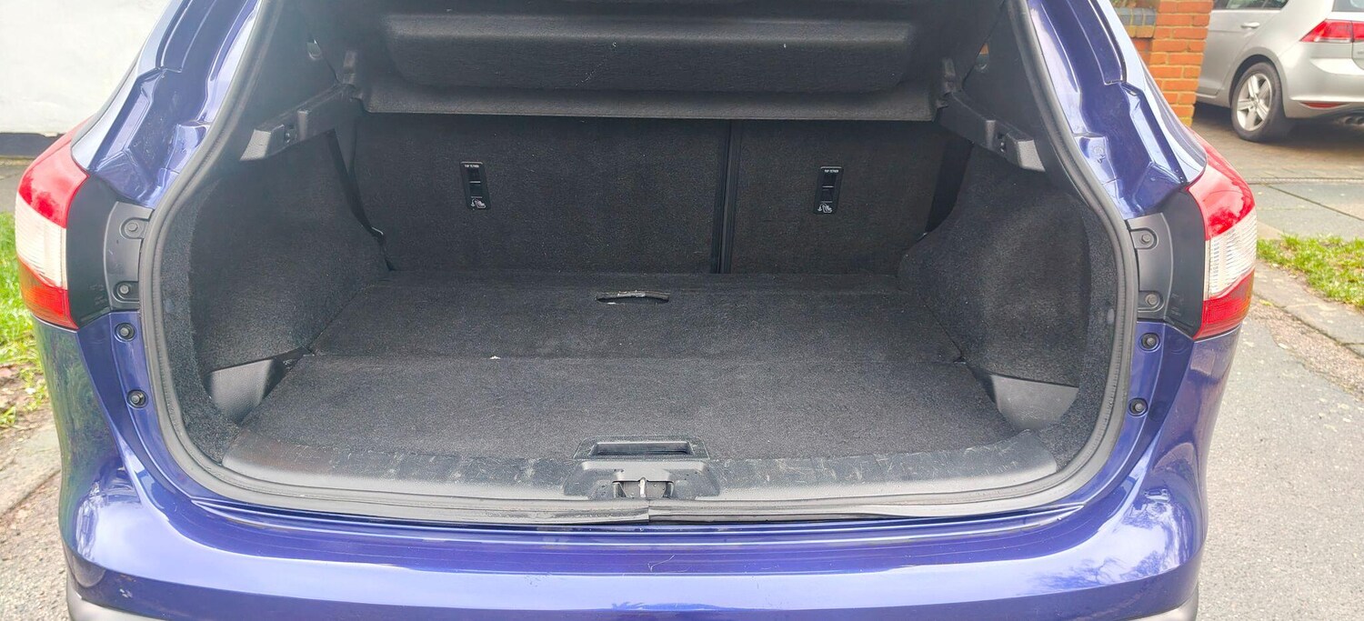 Used Nissan Qashqai 2015 for sale - 77478835: Photo 7