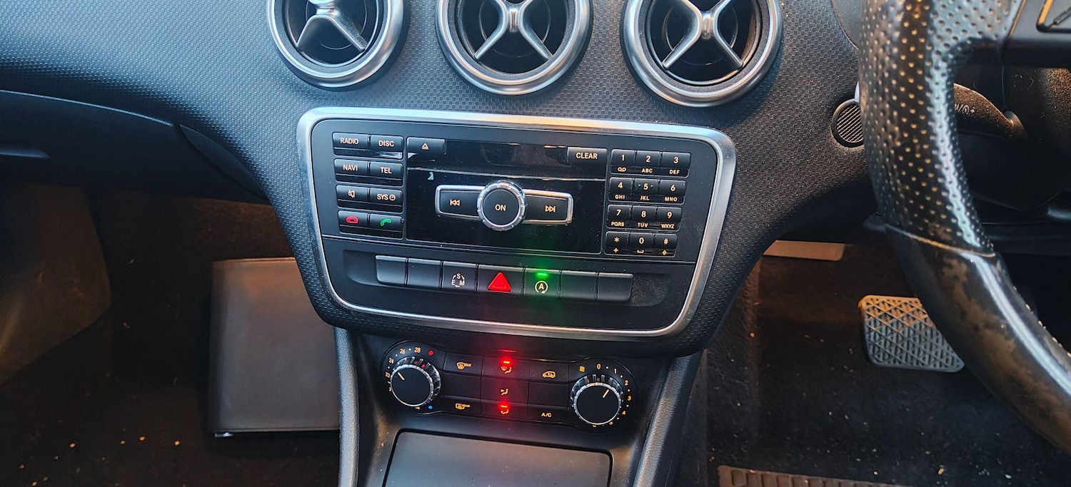 Used Mercedes-Benz A-Class 2015 for sale - 77120721: Photo 17