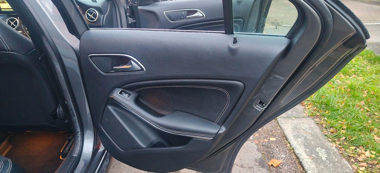 Used Mercedes-Benz A-Class 2015 for sale - 77120721: Photo 21