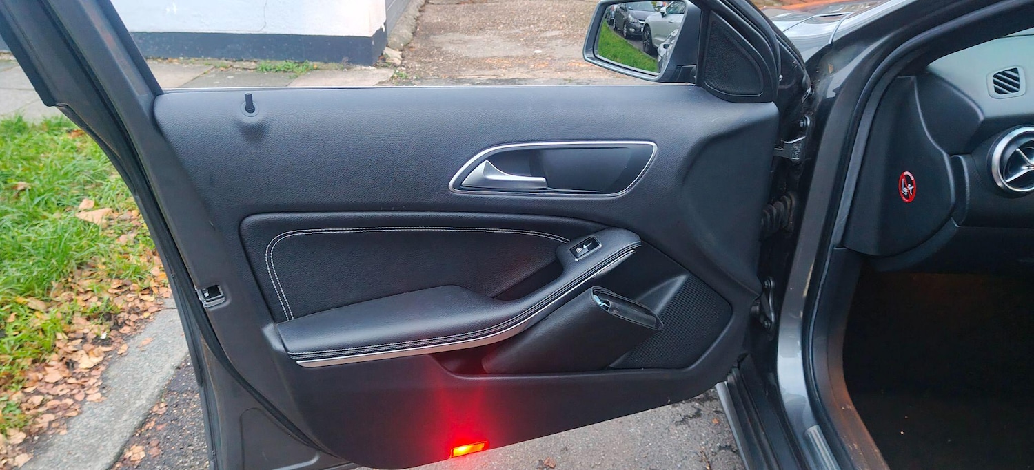 Used Mercedes-Benz A-Class 2015 for sale - 77120721: Photo 27