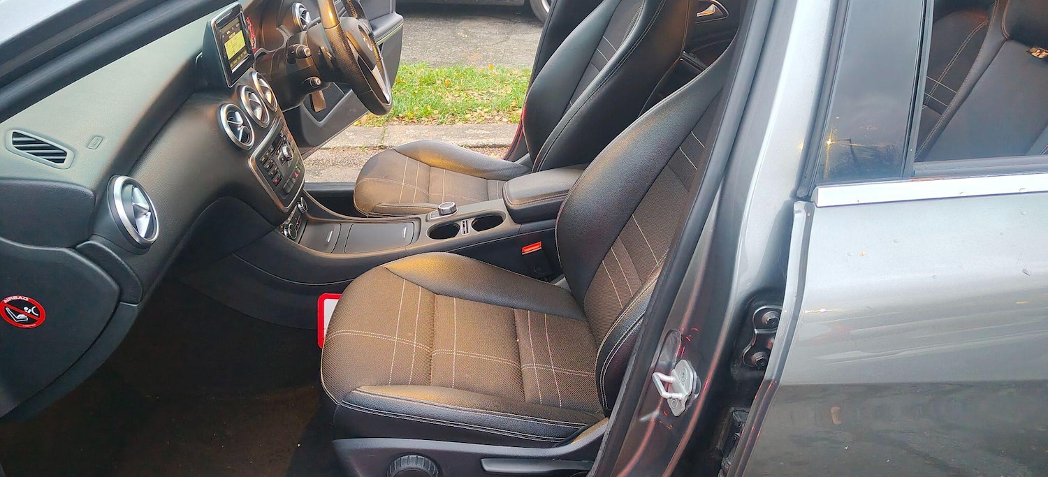 Used Mercedes-Benz A-Class 2015 for sale - 77120721: Photo 28