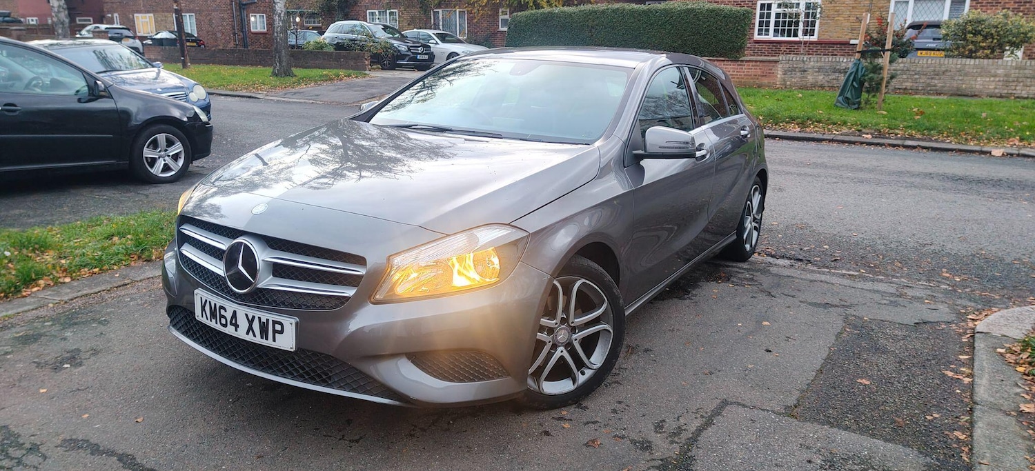 Used Mercedes-Benz A-Class 2015 for sale - 77120721: Photo 4