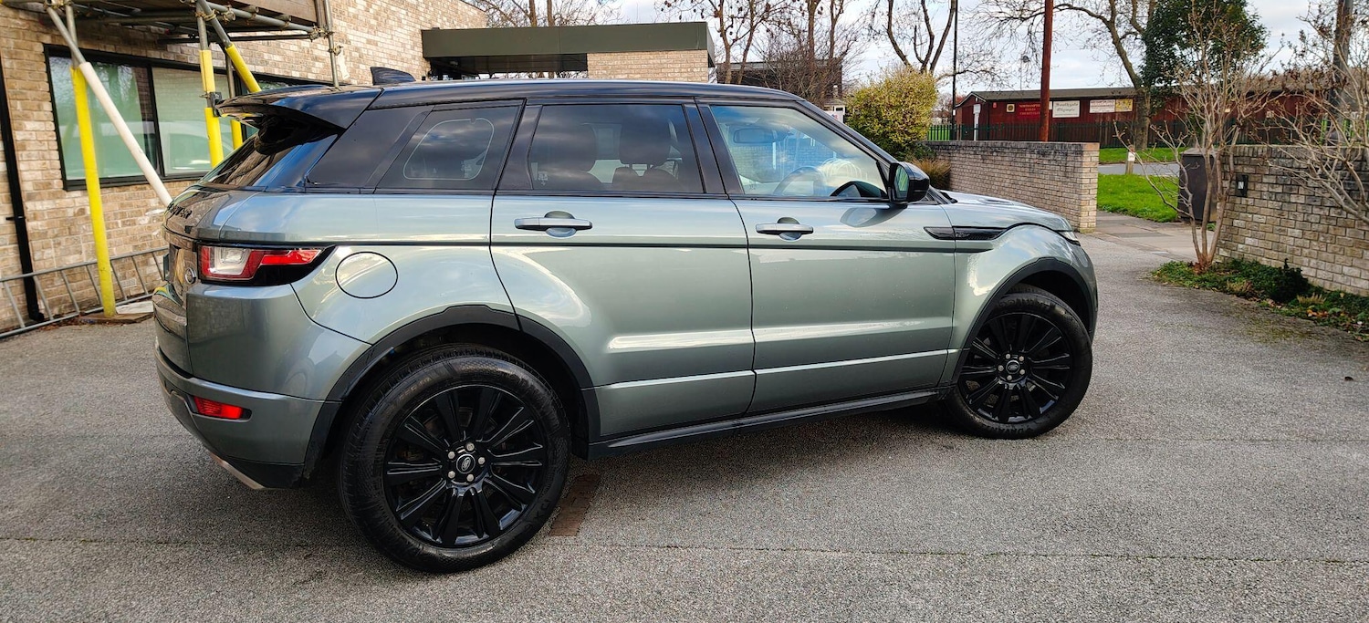 Used Land Rover Range Rover Evoque 2017 for sale - 77120601: Photo 6
