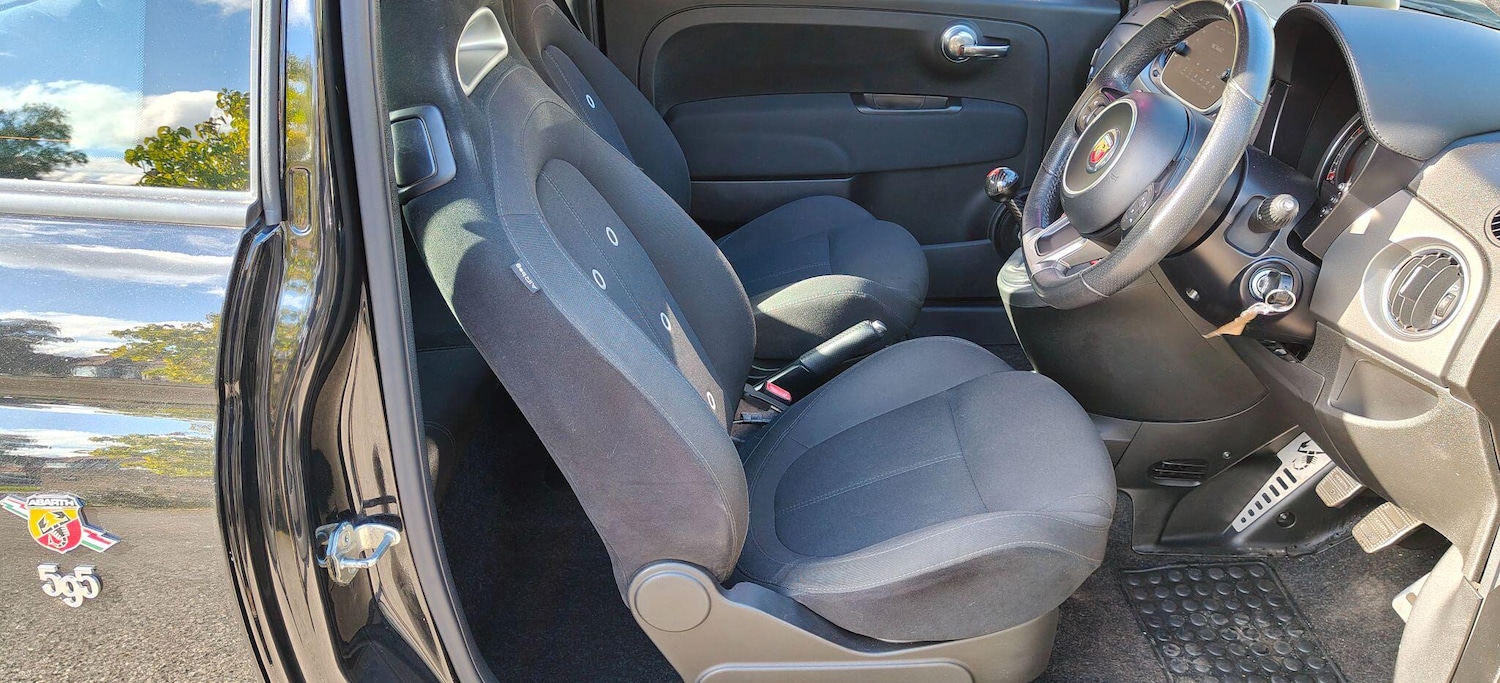 Used Abarth 595 2018 for sale - 77120651: Photo 19