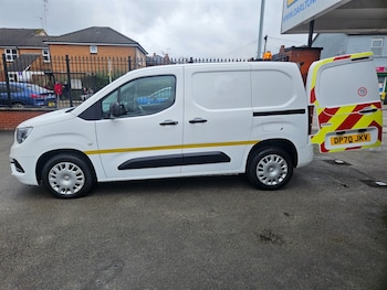 Vauxhall Combo feature image