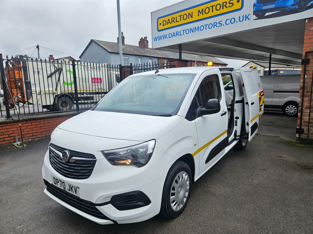 Used Vauxhall Combo 2020 for sale - 77576733: Photo 2