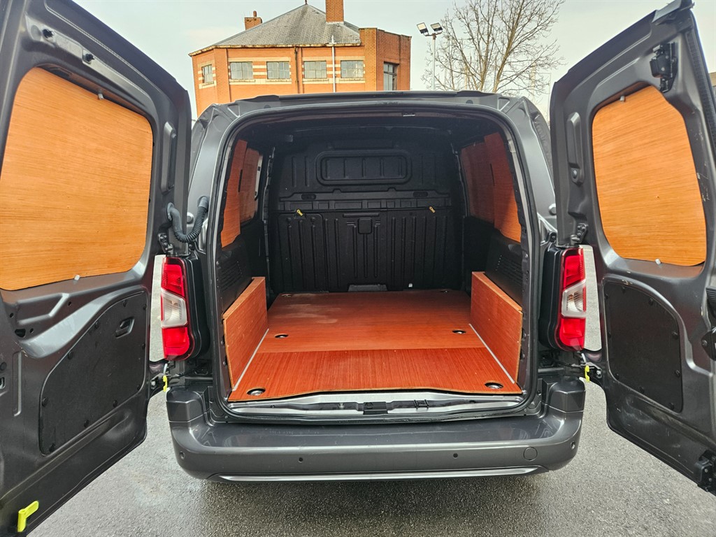 Used Vauxhall Combo 2022 for sale - 77256656: Photo 9