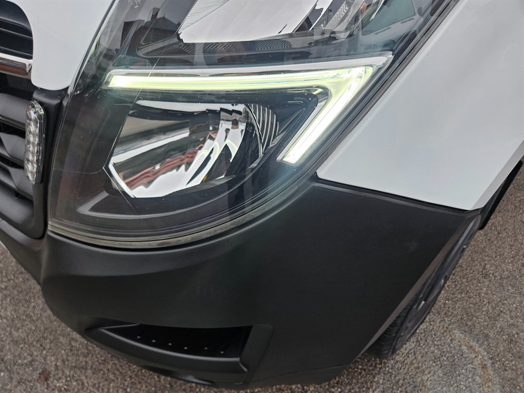 Used Vauxhall Movano 2021 for sale - 77102750: Photo 4