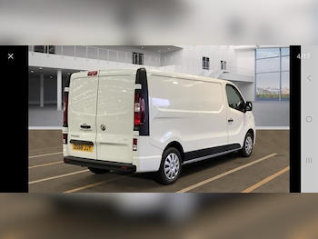 Vauxhall Vivaro feature image