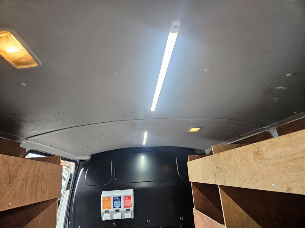 Used Volkswagen Transporter 2019 for sale - 76731891: Photo 17