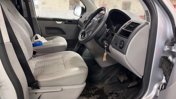 Used Volkswagen Transporter 2010 for sale - 78141901: Photo 5