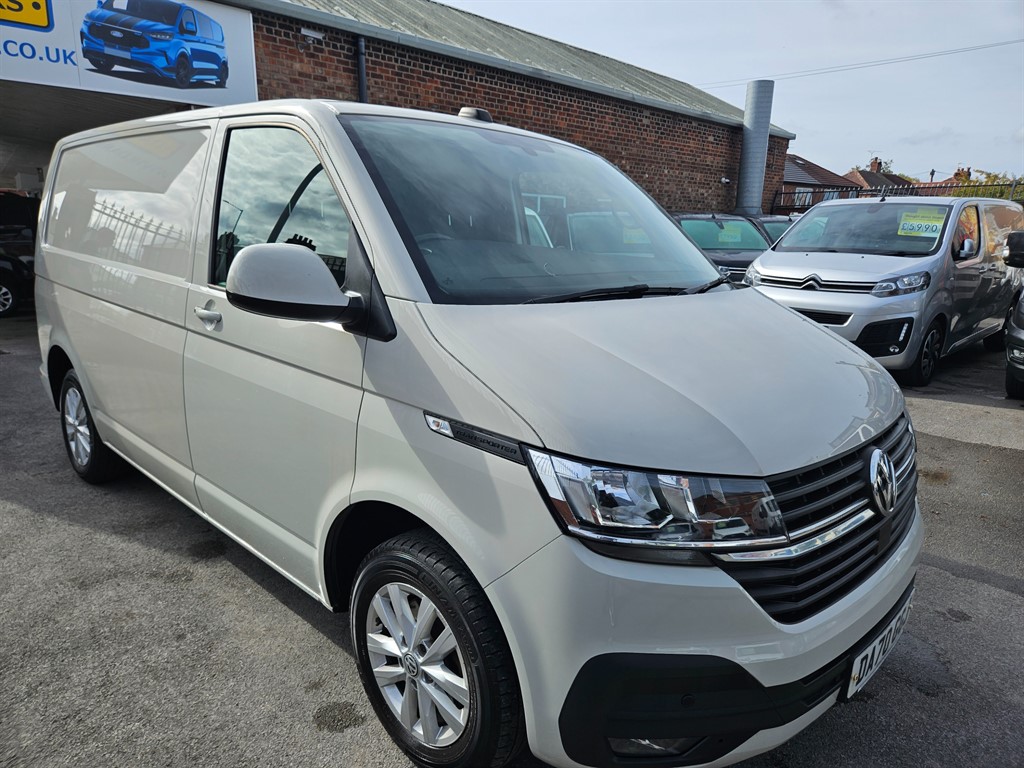 Used Volkswagen Transporter 2020 for sale - 75993125: Photo 1