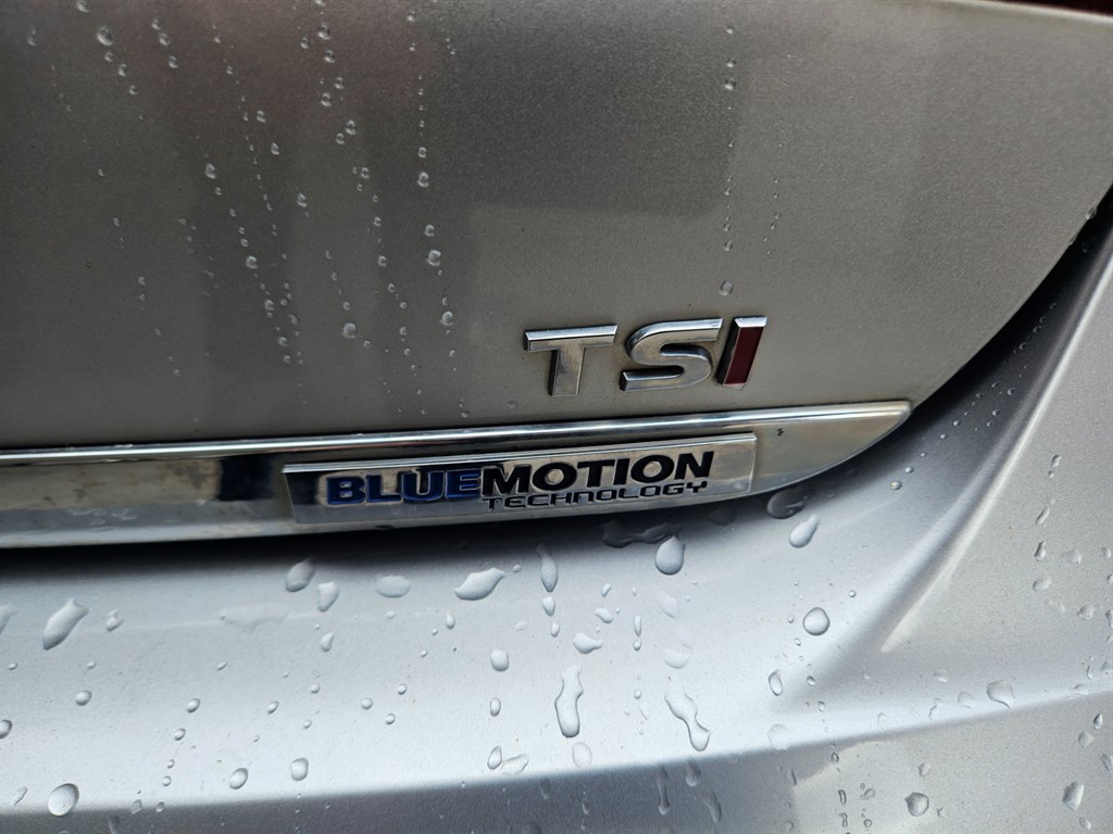 Used Volkswagen Passat 2011 for sale - 76532344: Photo 6