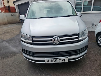 Used Volkswagen Transporter Shuttle 2019 for sale - 79592206: Photo