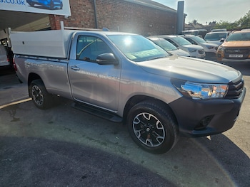 Used Toyota Hilux 2025 for sale - 79293824: Photo