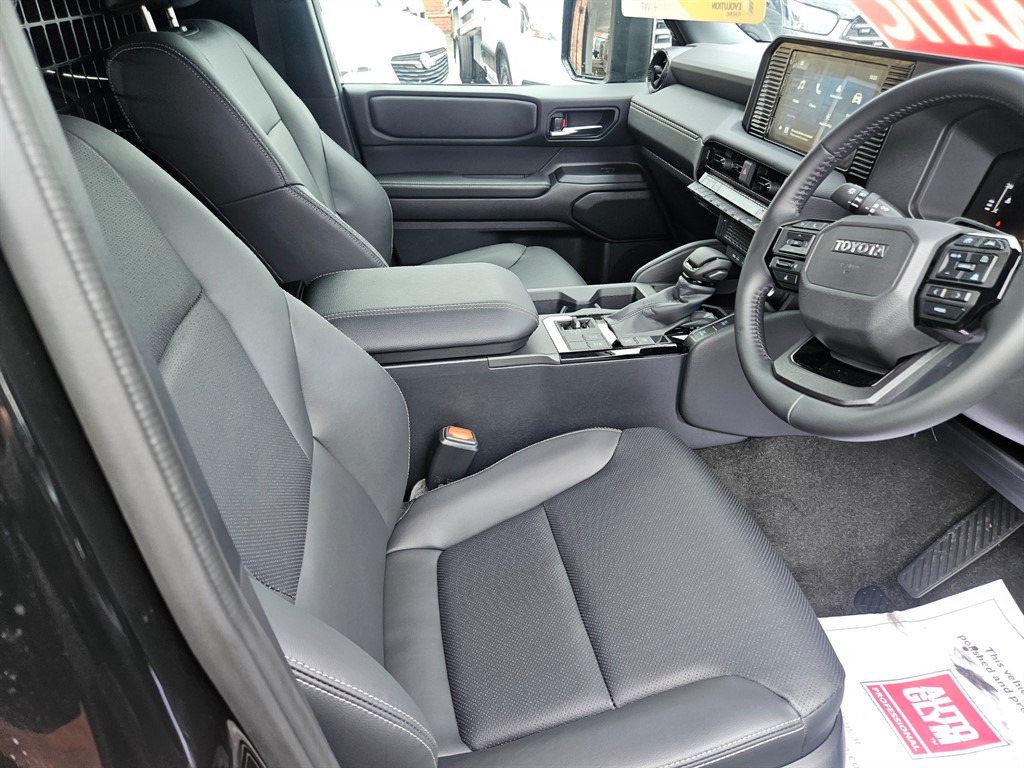 Used Toyota Land Cruiser 2025 for sale - 76191202: Photo 7