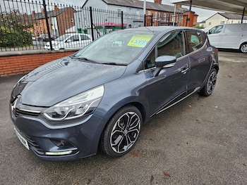 Used Renault Clio 2018 for sale - 76501621: Photo