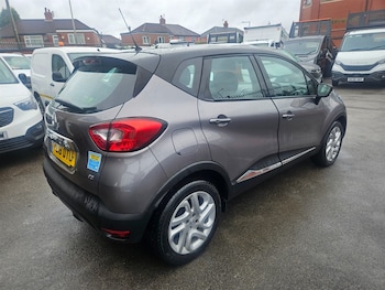 Used Renault Captur 2016 for sale - 78880586: Photo