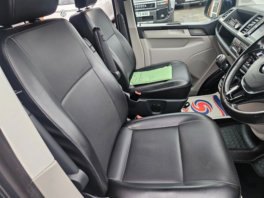 Used Volkswagen Transporter 2018 for sale - 76318786: Photo 11