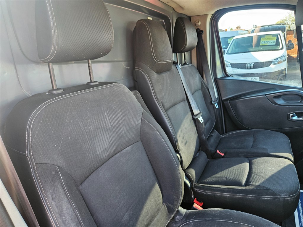 Used Renault Trafic 2021 for sale - 77636343: Photo 11