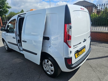 Used Renault Kangoo 2021 for sale - 75572332: Photo