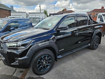 Used Toyota Hilux 2025 for sale - 75571602: Photo