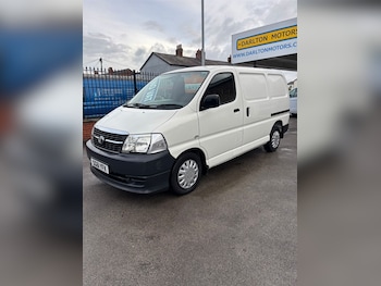 Used Toyota HiAce 2011 for sale - 77160838: Photo