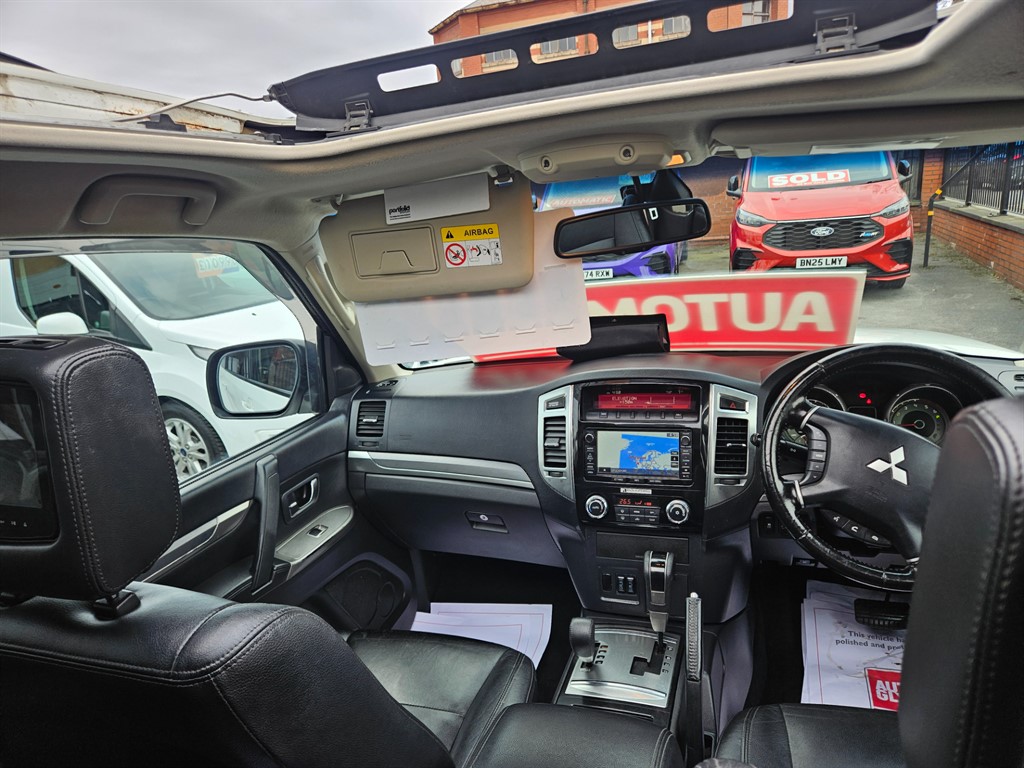 Used Mitsubishi Shogun 2015 for sale - 78036997: Photo 11