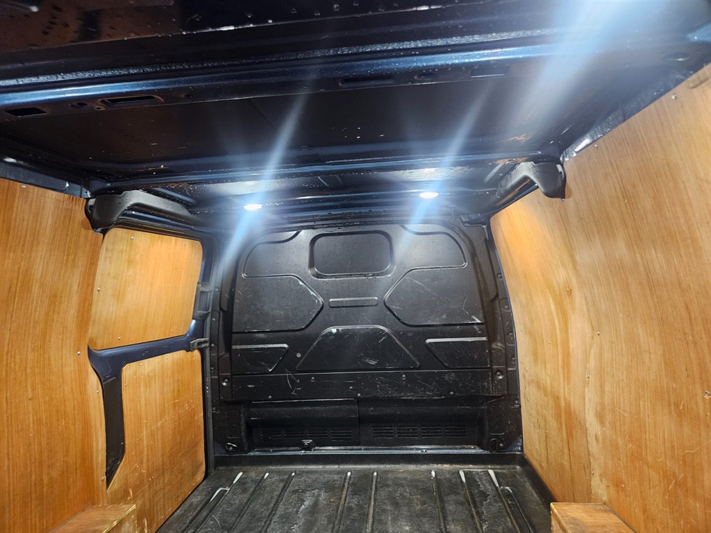 Used Ford Transit Custom 2021 for sale - 76717657: Photo 8