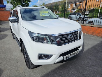 Used Nissan Navara 2020 for sale - 75570692: Photo