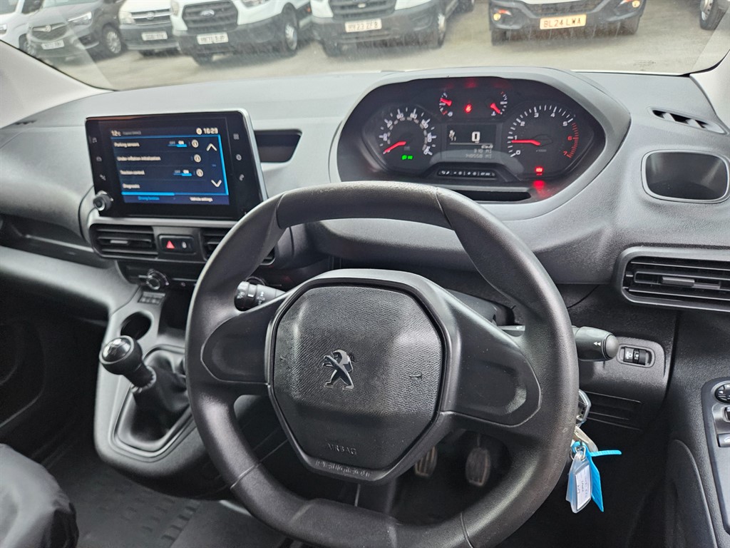 Used Peugeot Partner 2021 for sale - 77826985: Photo 11